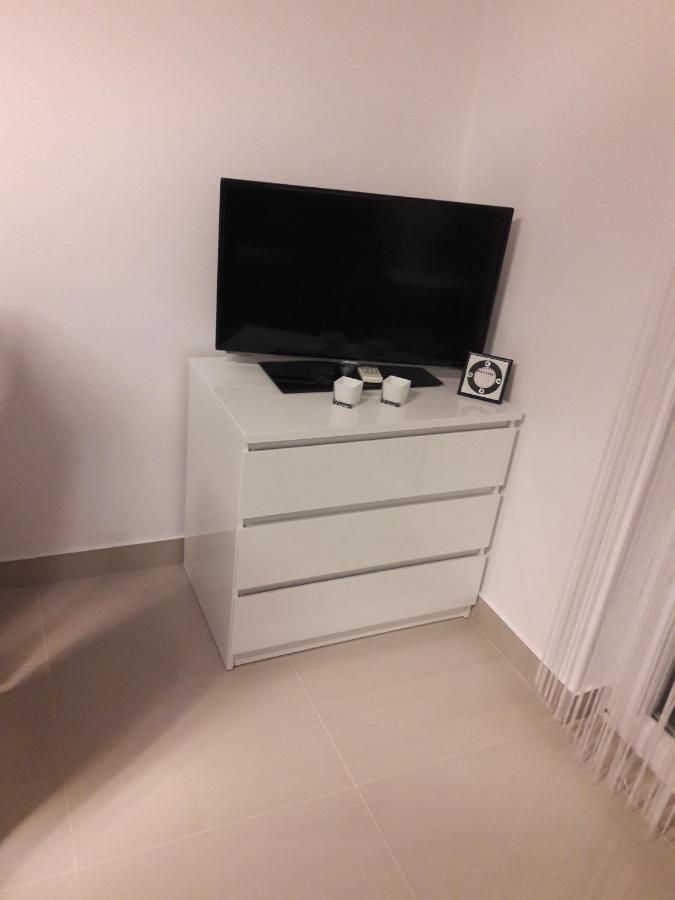 Apartman Miki Borik Zara Esterno foto