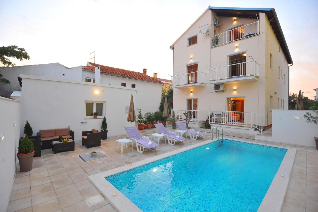 Apartman Miki Borik Zara Esterno foto